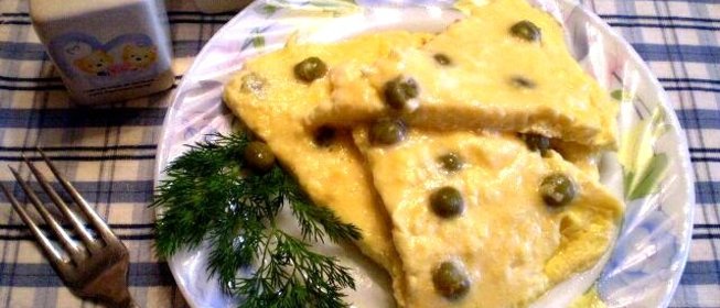 Омлет с горошком
