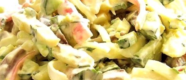 Грибной салат с крабовыми палочками