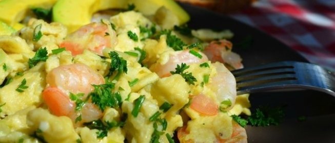 Омлет с креветками