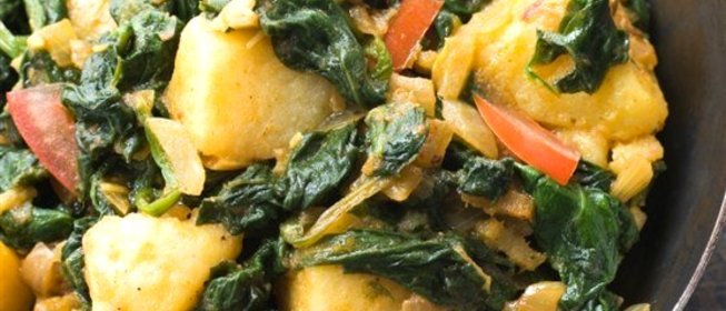 Шпинат с картофелем