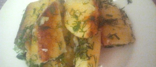 Картофель с укропом и чесноком