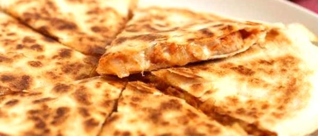 Кесадилья со свининой