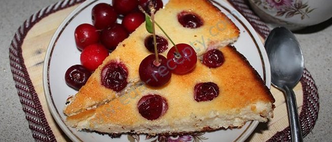 Творожная запеканка с вишней