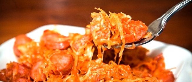 Солянка по-деревенски с сосиской