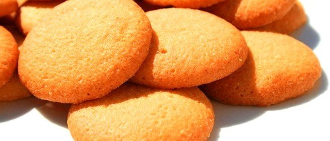 Печенье «Мадлен» с лавандовым медом