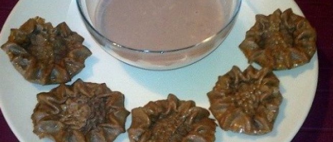 Бисквитное печенье «МусКо» к соусу сабайон с виноградным соком