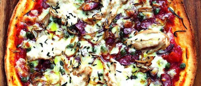 Пицца с цесаркой с ароматом барбекю