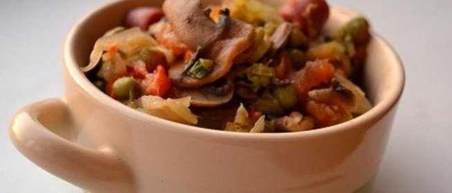 Рагу с колбасками