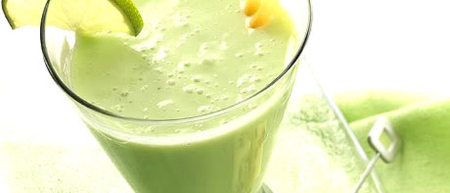 Коктейль из лайма и киви