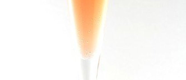 Коктейль из шампанского с коньяком