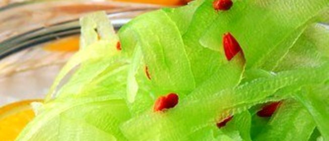 Пряная закуска из арбузных корок