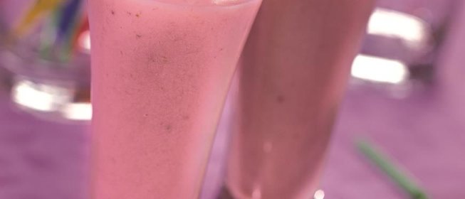 Клубнично-банановый коктейль