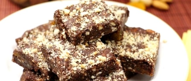 Шоколадное печенье с лесными орехами