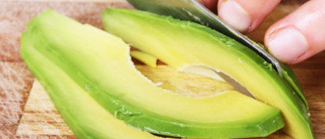 Хрустящие ломтики из авокадо