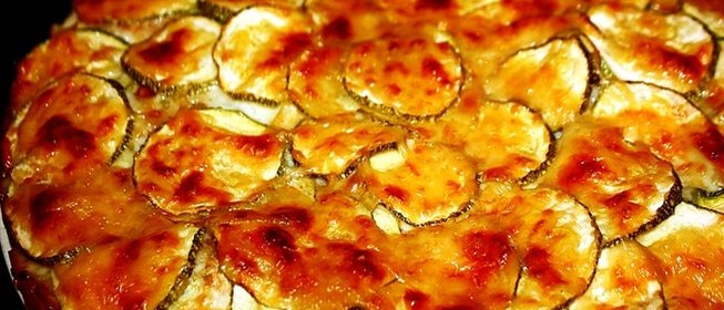 Запеканка из цветной капусты и кабачков