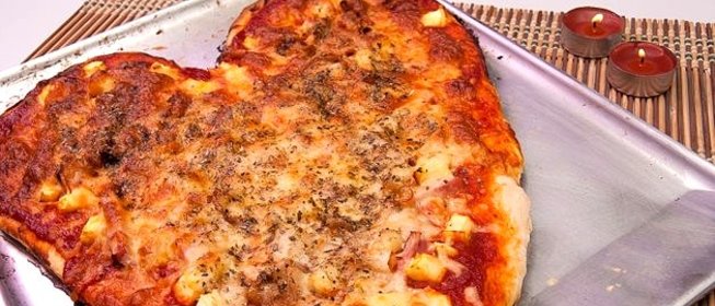 Пицца на день святого Валентина