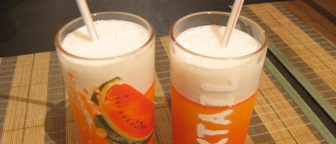 Коктейль из мороженого