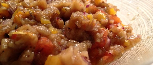 Баклажанная икра с базиликом