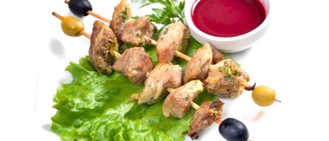 Соус из брусники и сыра