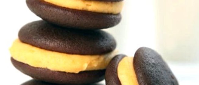 Шоколадное печенье с тыквенной начинкой