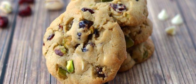 Печенье с клюквой и фисташками