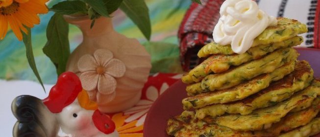 Кабачково-сырные оладьи