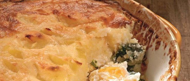 Рыбная запеканка с картофелем и шпинатом