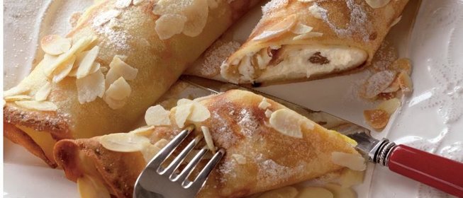 Блинчики с крахмалом, фаршированные рикоттой