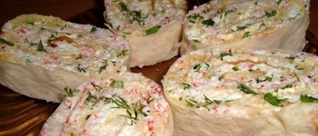 Лаваш с крабовыми палочками и сыром