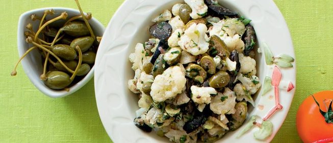Цветная капуста с маслинами