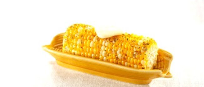 Кукуруза с маслом из лайма и чили