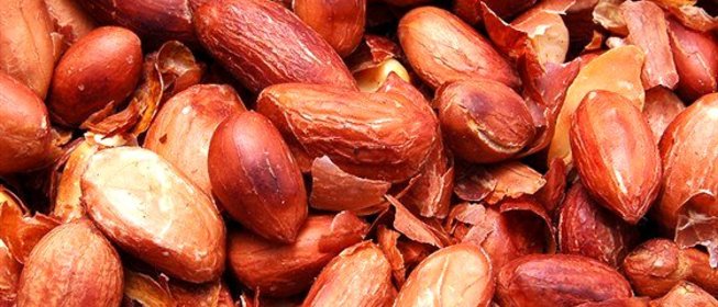 Острый жареный арахис с соком лайма