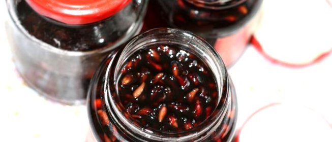 Варенье из граната с косточками