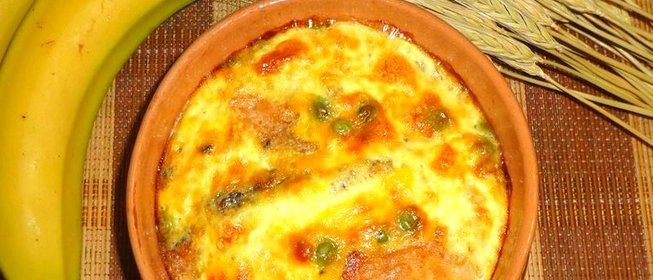 Запеканка из красного риса и карпа