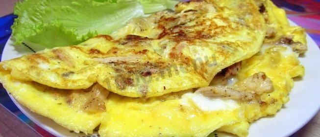 Омлет с курицей