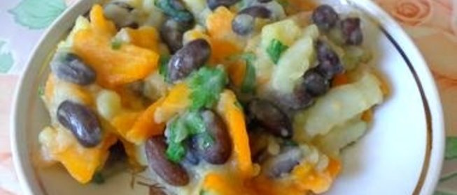 Картофель тушеный с фасолью