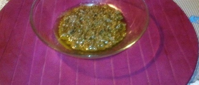 Песто с кешью и сушеным базиликом