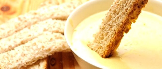 Соус сливочный с чесноком