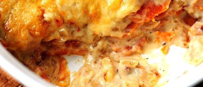 Запеченный сладкий картофель с беконом и сыром