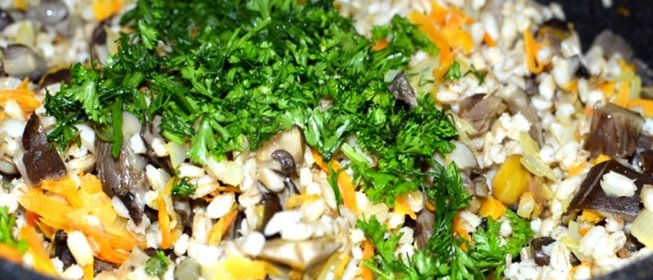 Перловка с вешенками