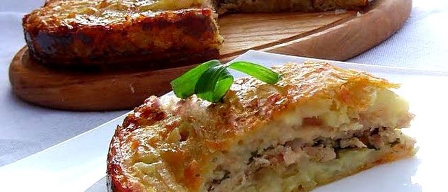 Картофельная бабка с фаршем