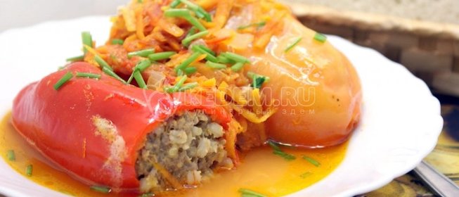 Фаршированные перцы мясом и перловкой