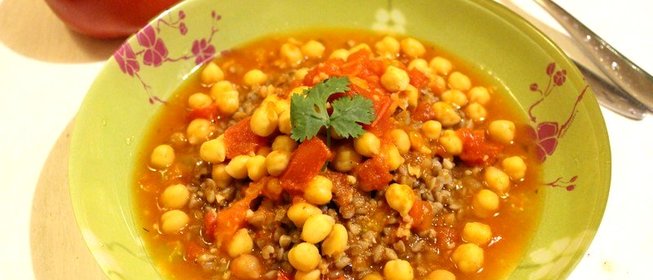 Томатный соус с нутом