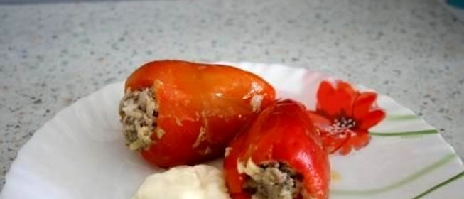 Фаршированный перец со сметаной