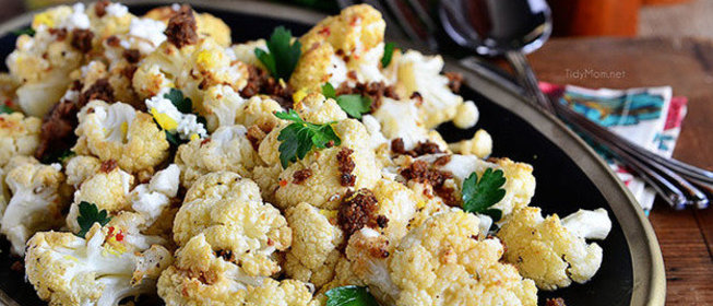 Запеченная цветная капуста с лимоном и петрушкой