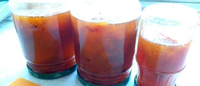 Абрикосовое варенье с ванилью