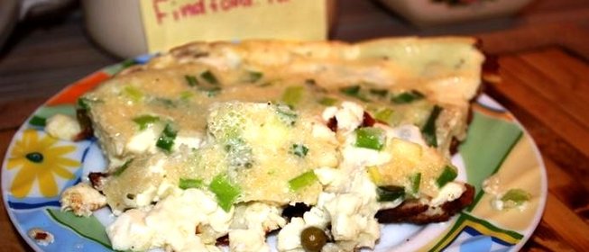 Омлет с зеленым луком и горошком