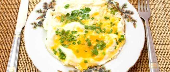 Омлет с зеленым луком