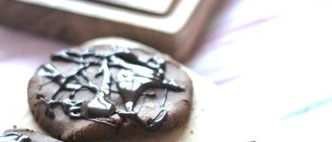 Прекрасное шоколадное печенье