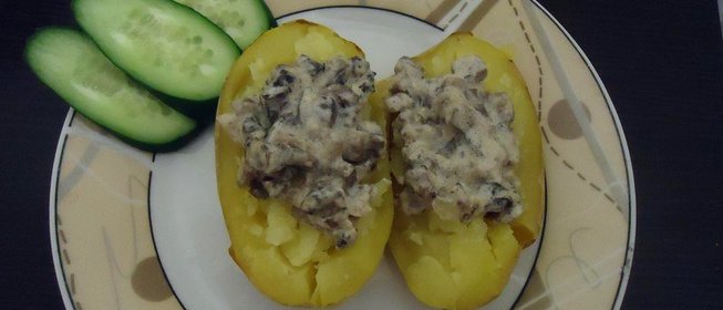 Печеный картофель с грибами